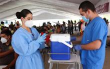  Inicia vacunación de personal de la UdeG en todo Jalisco