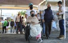  Aplican CUCEI, CUAAD y CUSur segunda dosis de la vacuna Sinovac a adultos mayores
